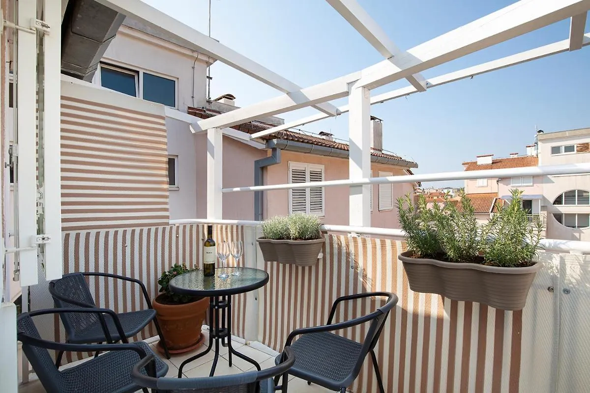 Apartment Aston Πούλα Κροατία