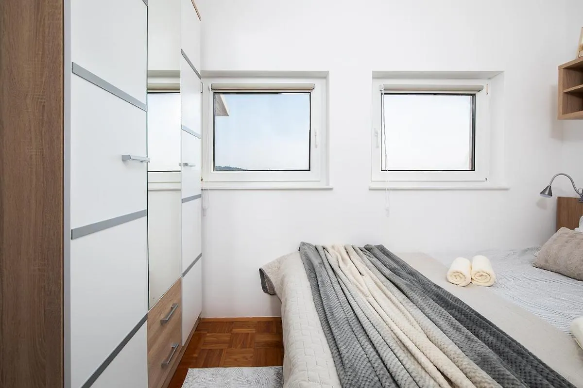 Apartment Aston PUY Pula